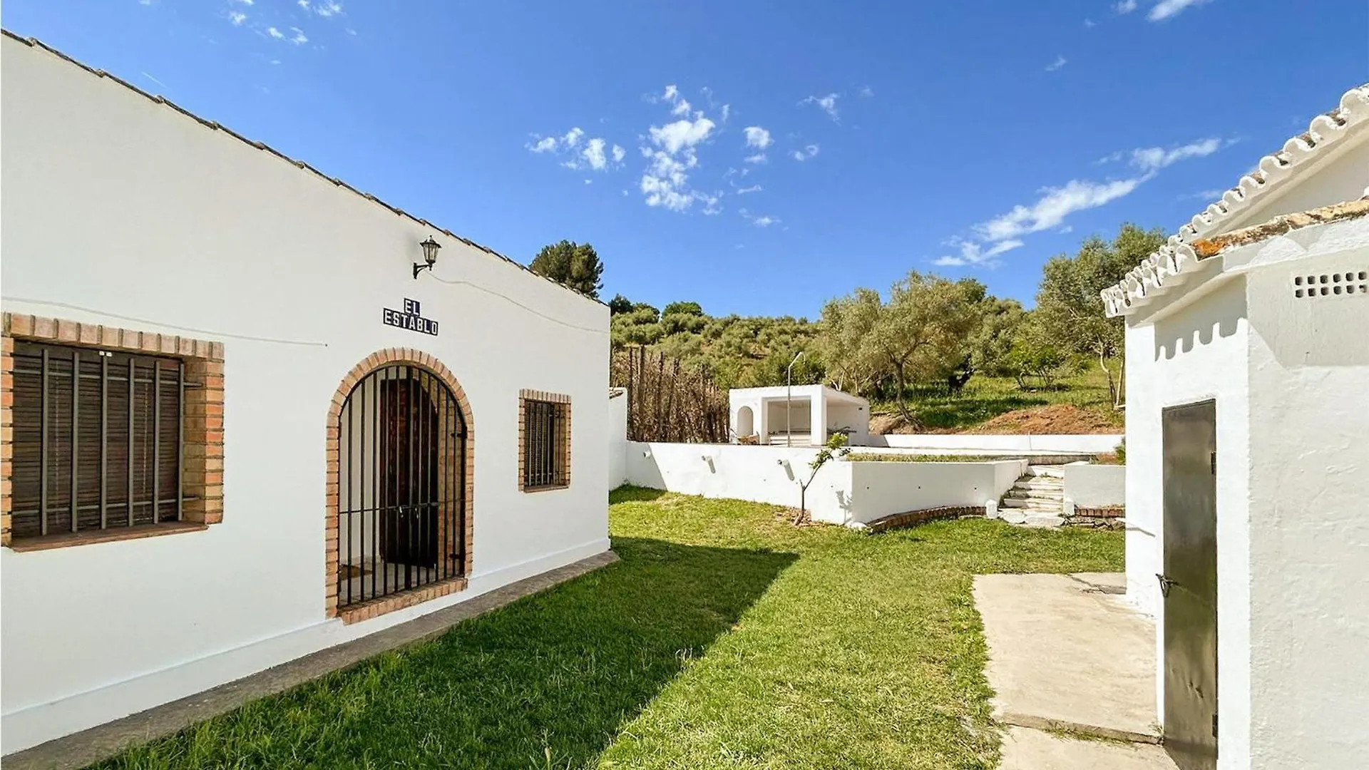 Beautiful Home In Algar With Indoor Swimming Pool 0*, Algar (Cadiz)